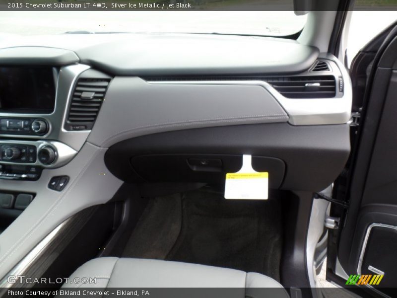 Silver Ice Metallic / Jet Black 2015 Chevrolet Suburban LT 4WD