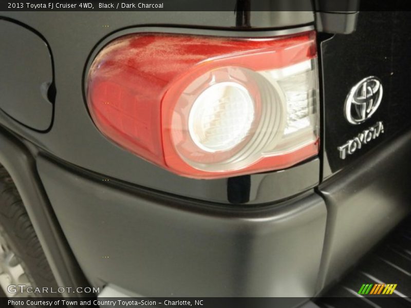 Black / Dark Charcoal 2013 Toyota FJ Cruiser 4WD