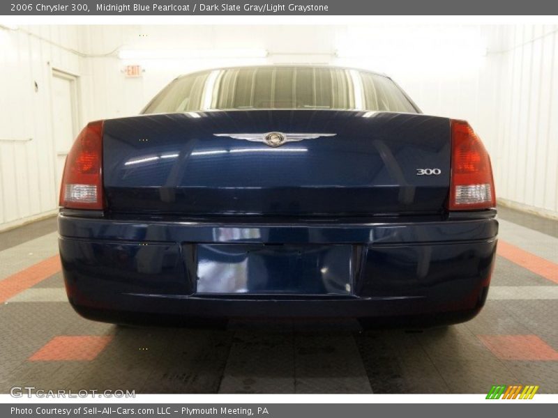 Midnight Blue Pearlcoat / Dark Slate Gray/Light Graystone 2006 Chrysler 300