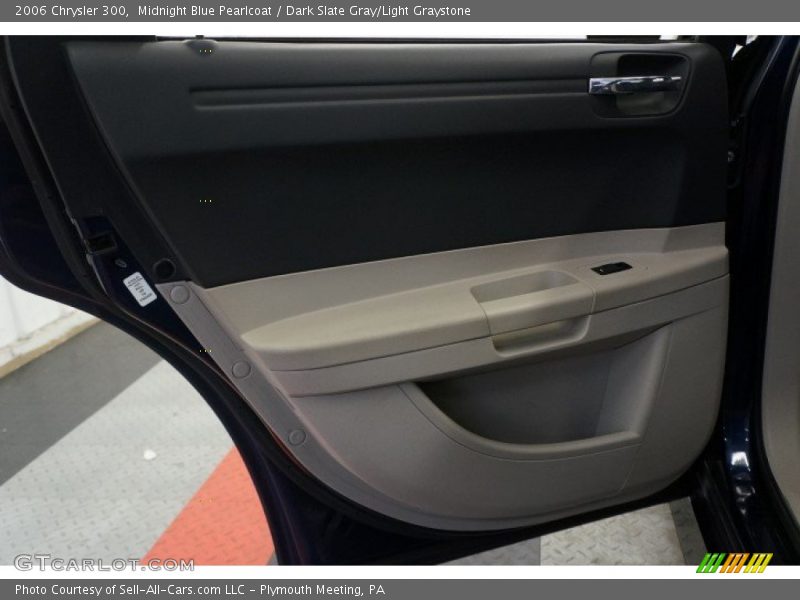 Midnight Blue Pearlcoat / Dark Slate Gray/Light Graystone 2006 Chrysler 300