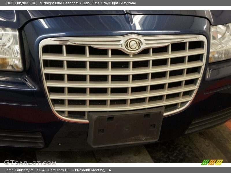 Midnight Blue Pearlcoat / Dark Slate Gray/Light Graystone 2006 Chrysler 300