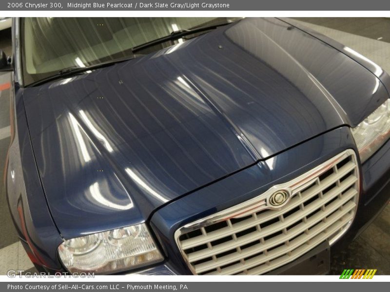 Midnight Blue Pearlcoat / Dark Slate Gray/Light Graystone 2006 Chrysler 300