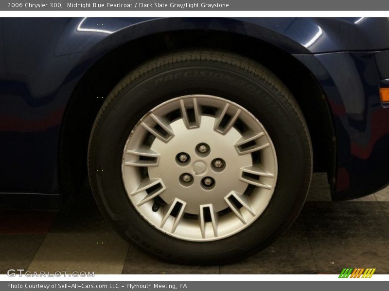 Midnight Blue Pearlcoat / Dark Slate Gray/Light Graystone 2006 Chrysler 300