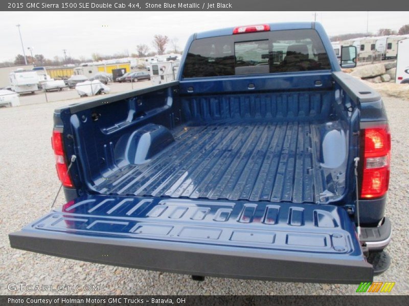  2015 Sierra 1500 SLE Double Cab 4x4 Trunk