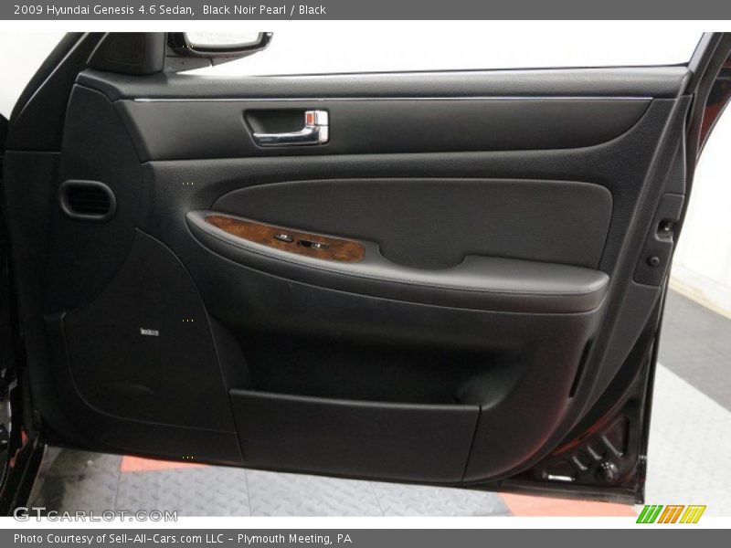 Black Noir Pearl / Black 2009 Hyundai Genesis 4.6 Sedan