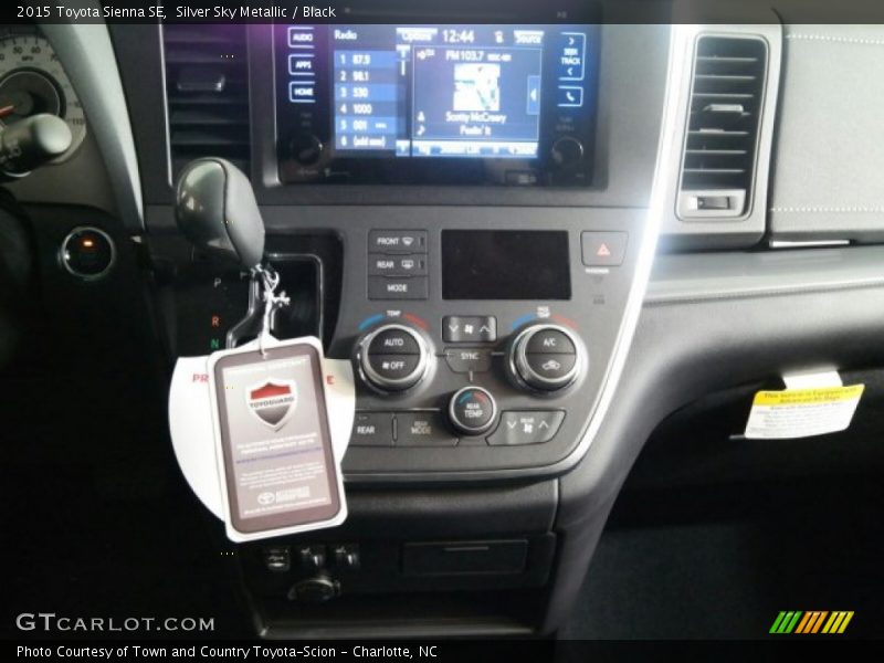Silver Sky Metallic / Black 2015 Toyota Sienna SE