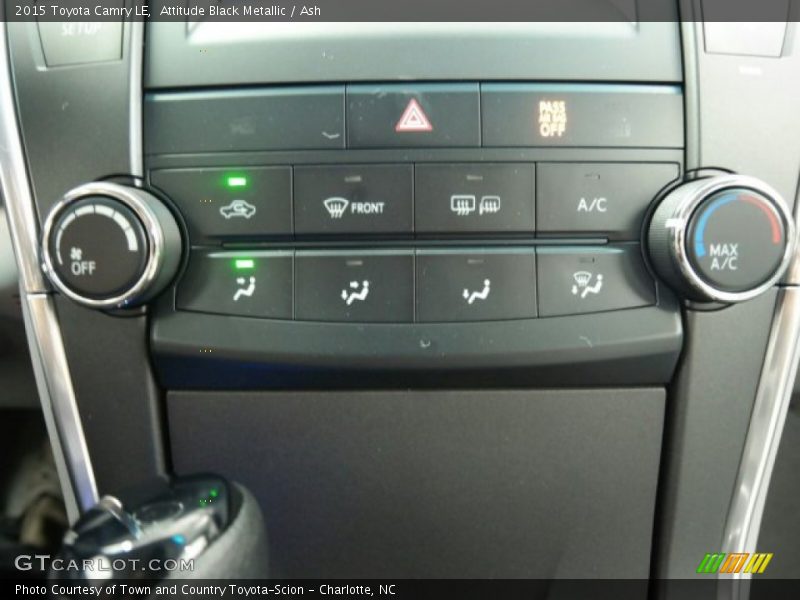 Attitude Black Metallic / Ash 2015 Toyota Camry LE