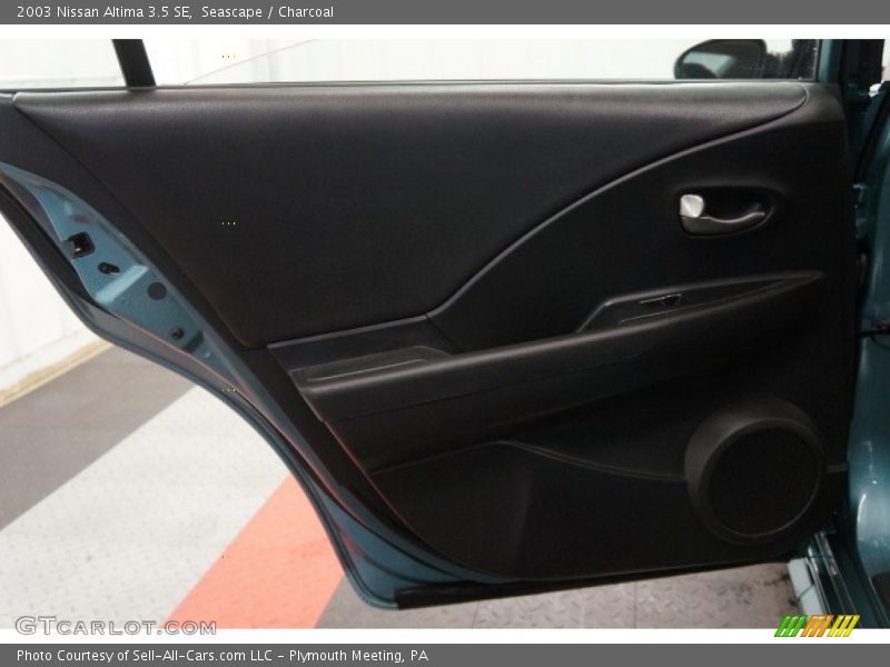 Seascape / Charcoal 2003 Nissan Altima 3.5 SE