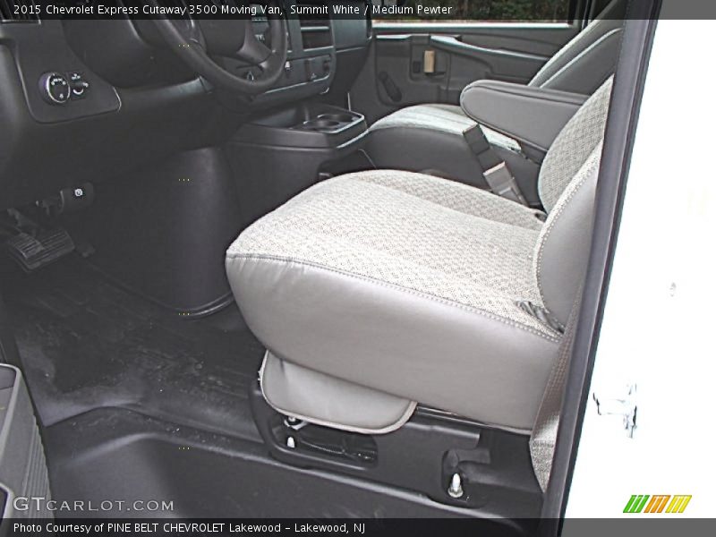 Summit White / Medium Pewter 2015 Chevrolet Express Cutaway 3500 Moving Van
