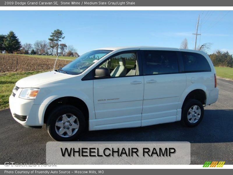 Stone White / Medium Slate Gray/Light Shale 2009 Dodge Grand Caravan SE