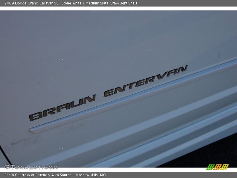 Stone White / Medium Slate Gray/Light Shale 2009 Dodge Grand Caravan SE