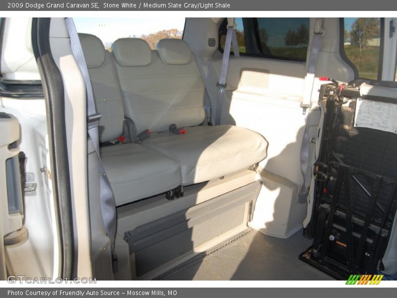 Stone White / Medium Slate Gray/Light Shale 2009 Dodge Grand Caravan SE
