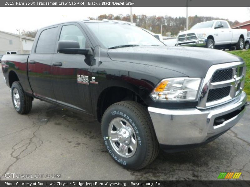 Front 3/4 View of 2015 2500 Tradesman Crew Cab 4x4