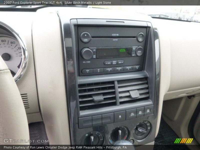 Silver Birch Metallic / Light Stone 2007 Ford Explorer Sport Trac XLT 4x4