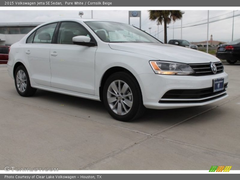 Pure White / Cornsilk Beige 2015 Volkswagen Jetta SE Sedan