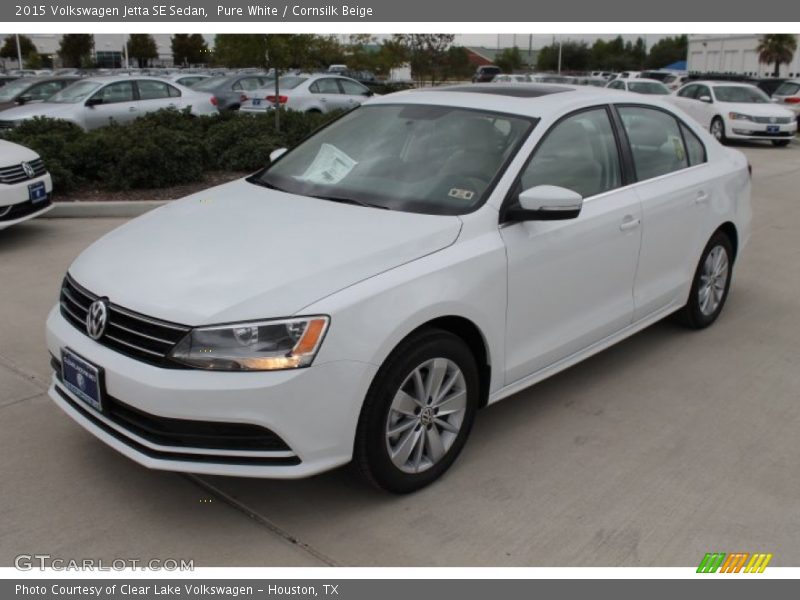 Pure White / Cornsilk Beige 2015 Volkswagen Jetta SE Sedan