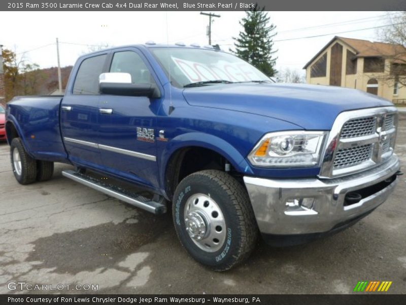 Front 3/4 View of 2015 3500 Laramie Crew Cab 4x4 Dual Rear Wheel