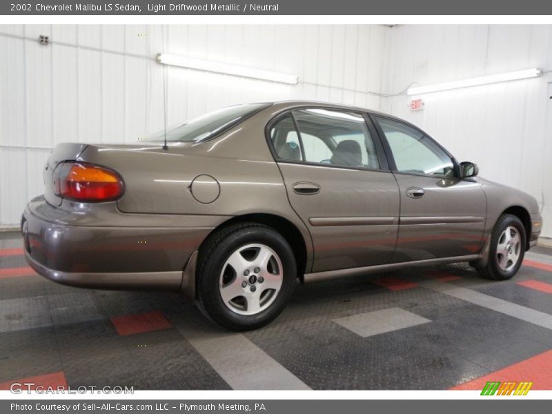 Light Driftwood Metallic / Neutral 2002 Chevrolet Malibu LS Sedan
