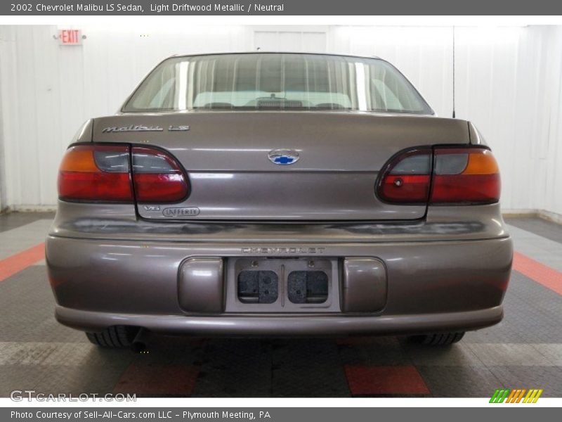 Light Driftwood Metallic / Neutral 2002 Chevrolet Malibu LS Sedan