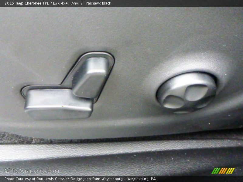 Anvil / Trailhawk Black 2015 Jeep Cherokee Trailhawk 4x4