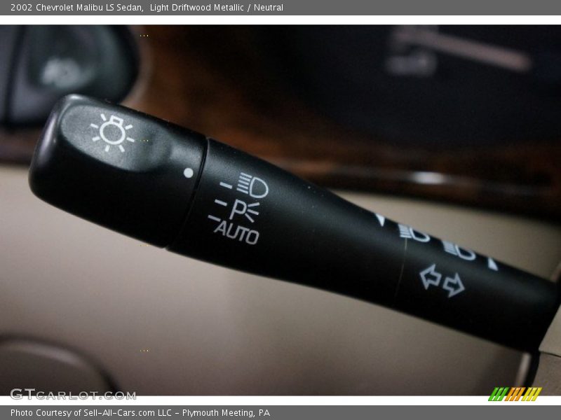 Light Driftwood Metallic / Neutral 2002 Chevrolet Malibu LS Sedan