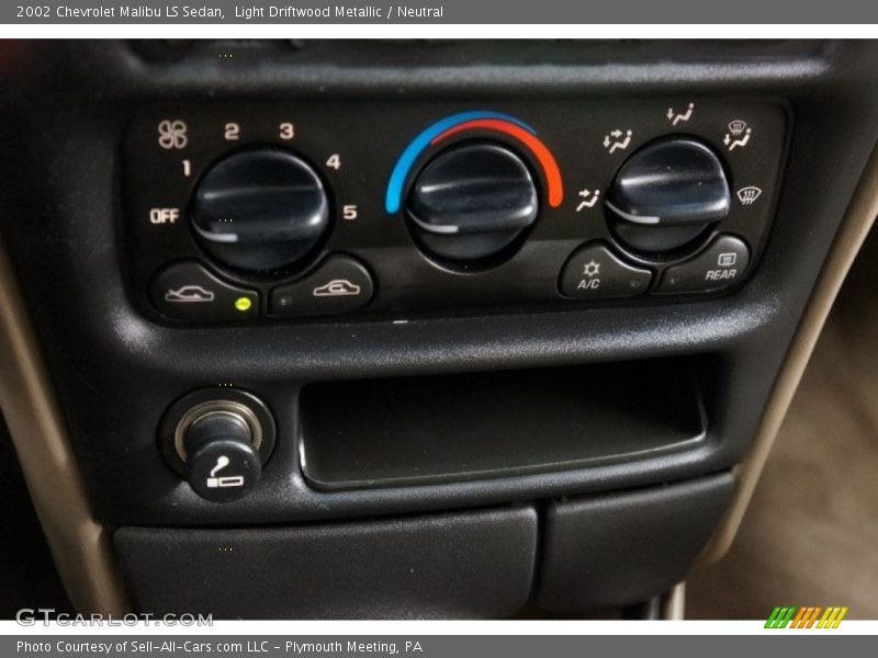 Light Driftwood Metallic / Neutral 2002 Chevrolet Malibu LS Sedan