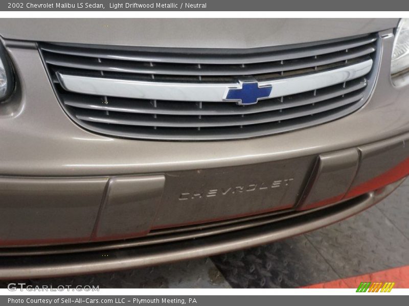 Light Driftwood Metallic / Neutral 2002 Chevrolet Malibu LS Sedan
