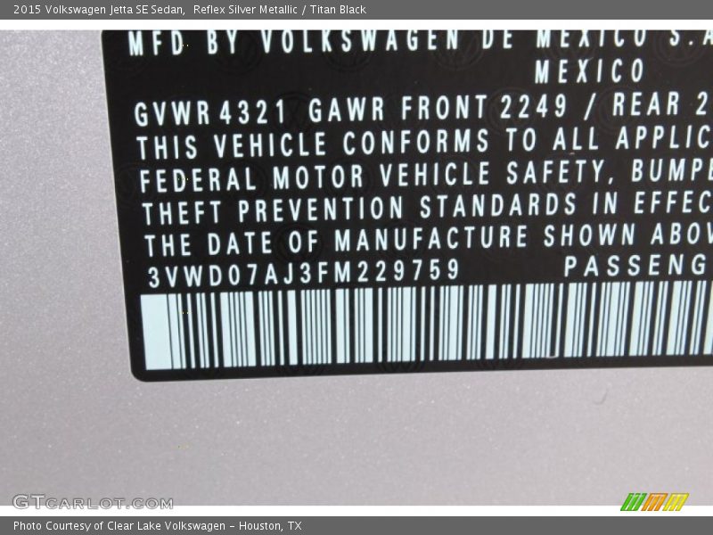 Reflex Silver Metallic / Titan Black 2015 Volkswagen Jetta SE Sedan