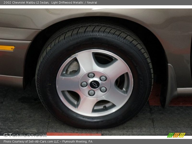 Light Driftwood Metallic / Neutral 2002 Chevrolet Malibu LS Sedan