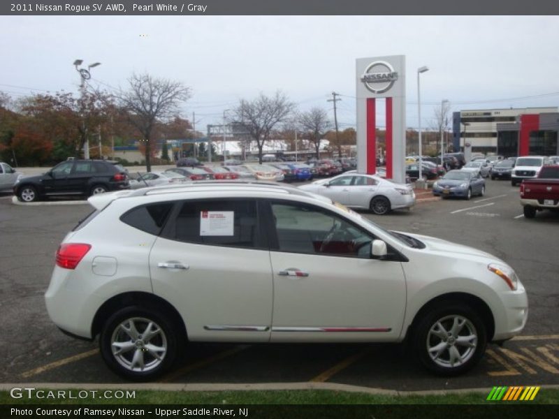 Pearl White / Gray 2011 Nissan Rogue SV AWD