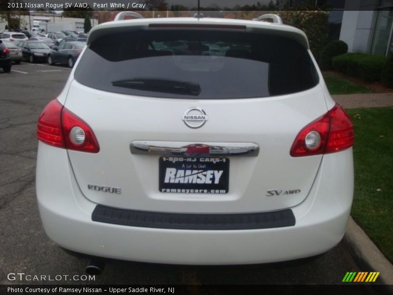 Pearl White / Gray 2011 Nissan Rogue SV AWD