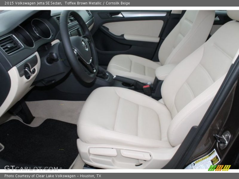 Front Seat of 2015 Jetta SE Sedan