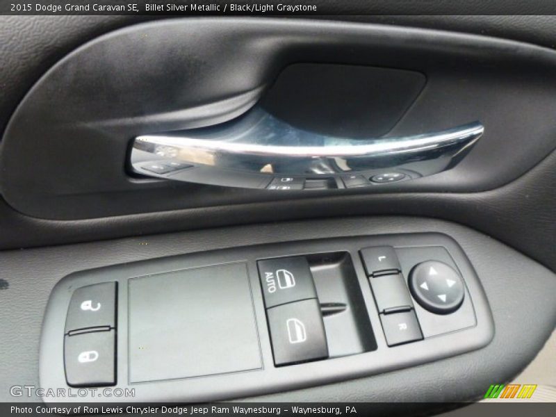 Billet Silver Metallic / Black/Light Graystone 2015 Dodge Grand Caravan SE