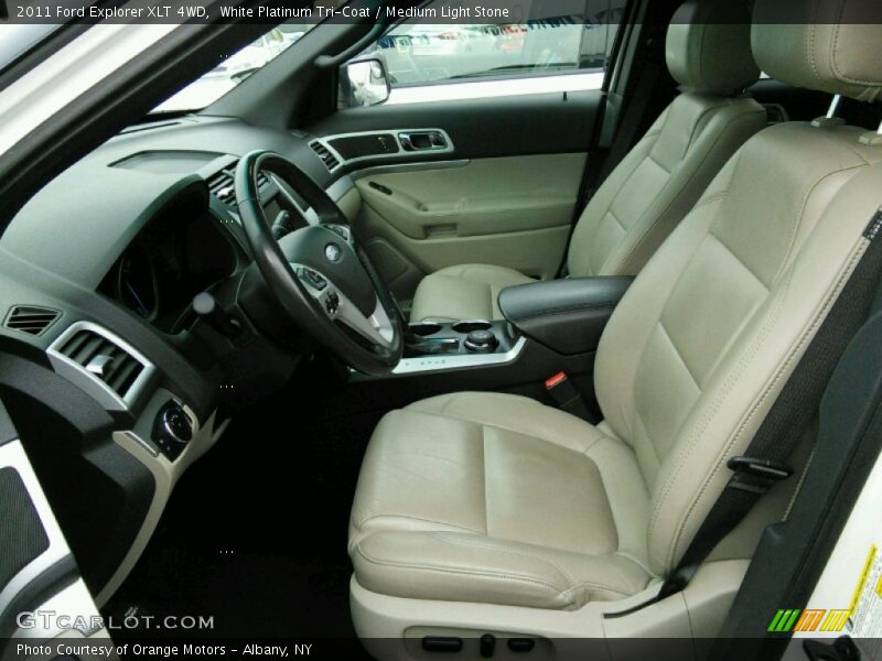 White Platinum Tri-Coat / Medium Light Stone 2011 Ford Explorer XLT 4WD