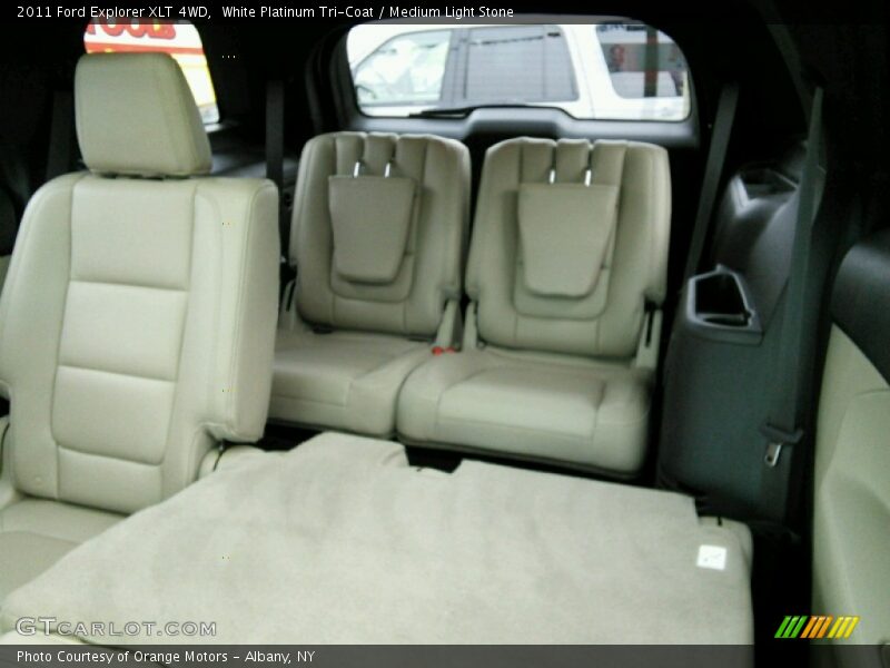 White Platinum Tri-Coat / Medium Light Stone 2011 Ford Explorer XLT 4WD