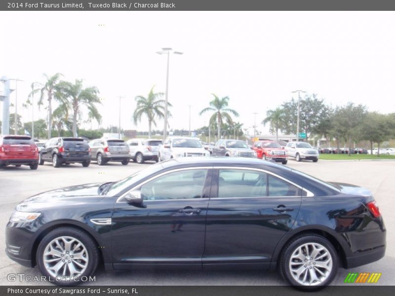 Tuxedo Black / Charcoal Black 2014 Ford Taurus Limited