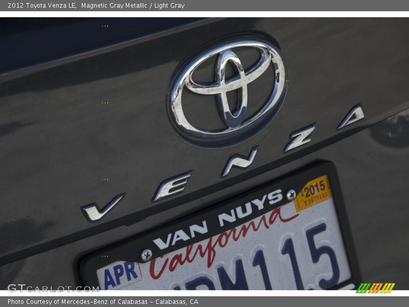 Magnetic Gray Metallic / Light Gray 2012 Toyota Venza LE