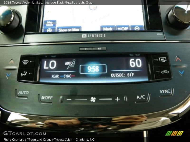 Attitude Black Metallic / Light Gray 2014 Toyota Avalon Limited