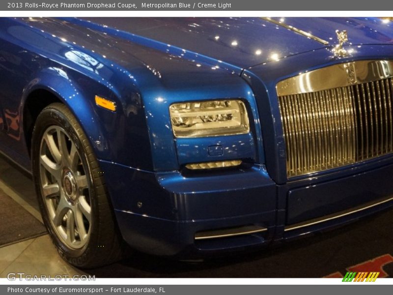 Metropolitan Blue / Creme Light 2013 Rolls-Royce Phantom Drophead Coupe