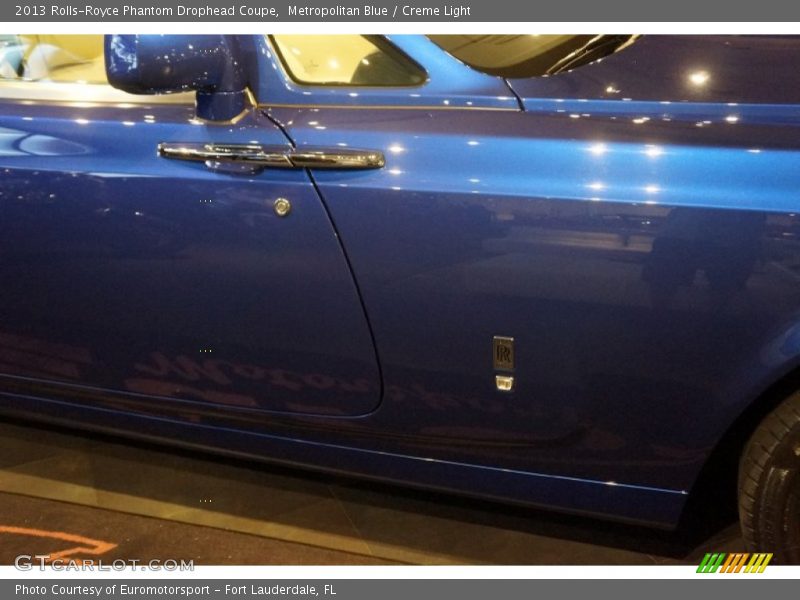 Metropolitan Blue / Creme Light 2013 Rolls-Royce Phantom Drophead Coupe