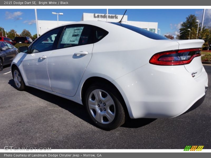 Bright White / Black 2015 Dodge Dart SE