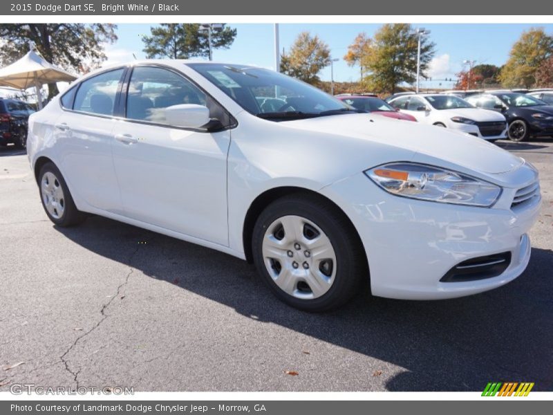 Bright White / Black 2015 Dodge Dart SE