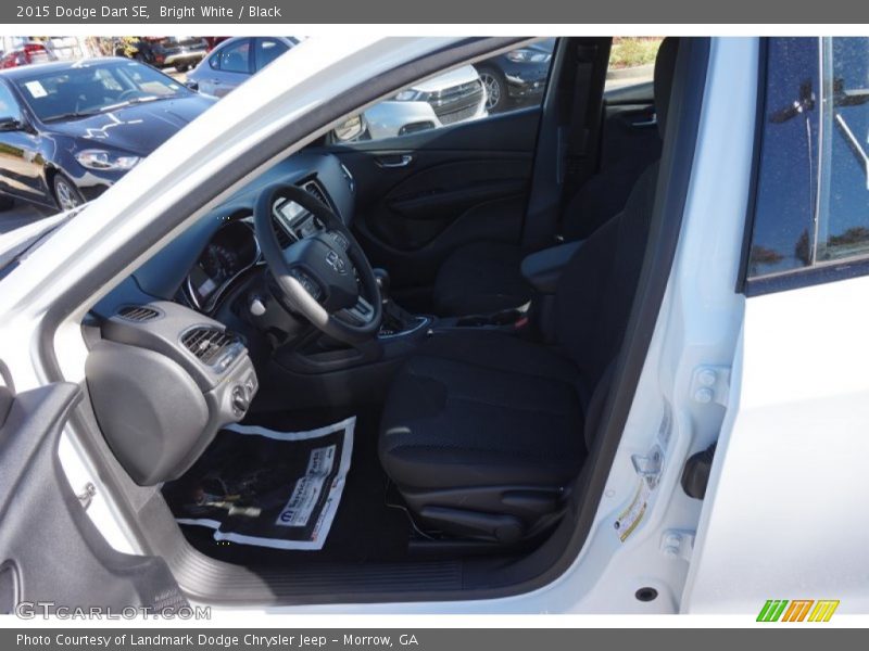 Bright White / Black 2015 Dodge Dart SE