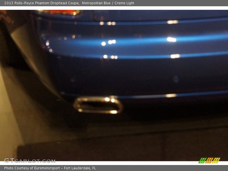 Metropolitan Blue / Creme Light 2013 Rolls-Royce Phantom Drophead Coupe