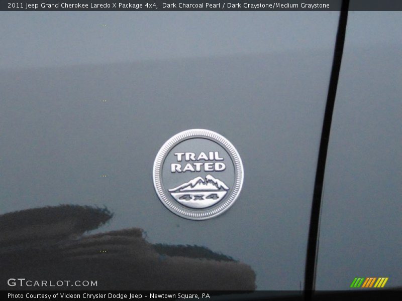 Dark Charcoal Pearl / Dark Graystone/Medium Graystone 2011 Jeep Grand Cherokee Laredo X Package 4x4