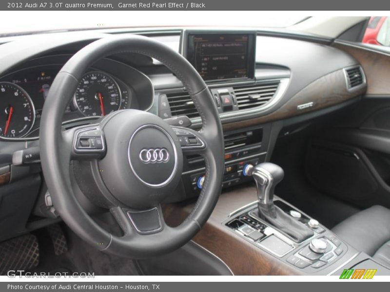 Dashboard of 2012 A7 3.0T quattro Premium