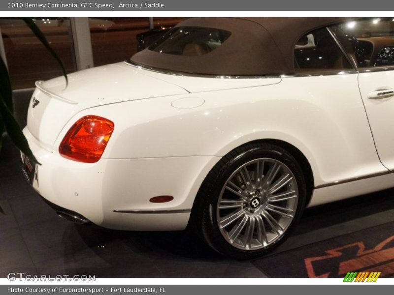 Arctica / Saddle 2010 Bentley Continental GTC Speed