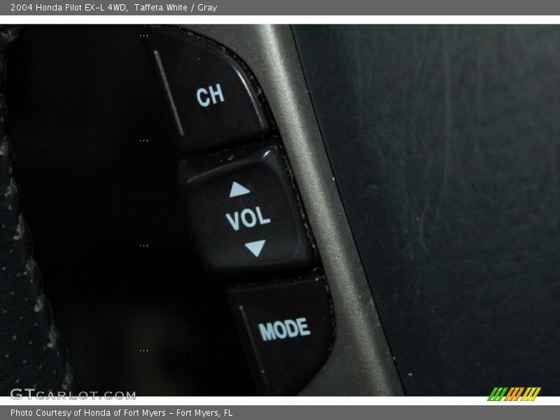 Taffeta White / Gray 2004 Honda Pilot EX-L 4WD