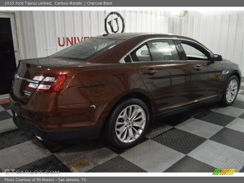 Caribou Metallic / Charcoal Black 2015 Ford Taurus Limited