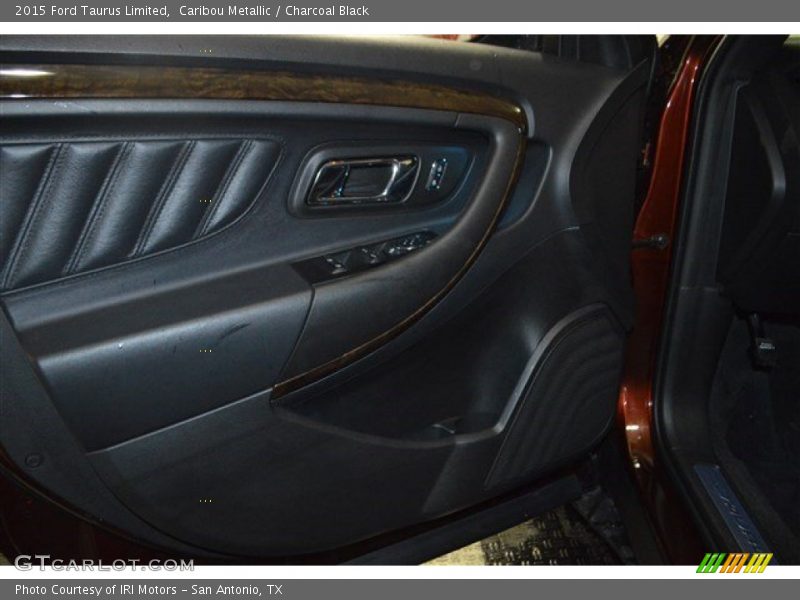 Caribou Metallic / Charcoal Black 2015 Ford Taurus Limited